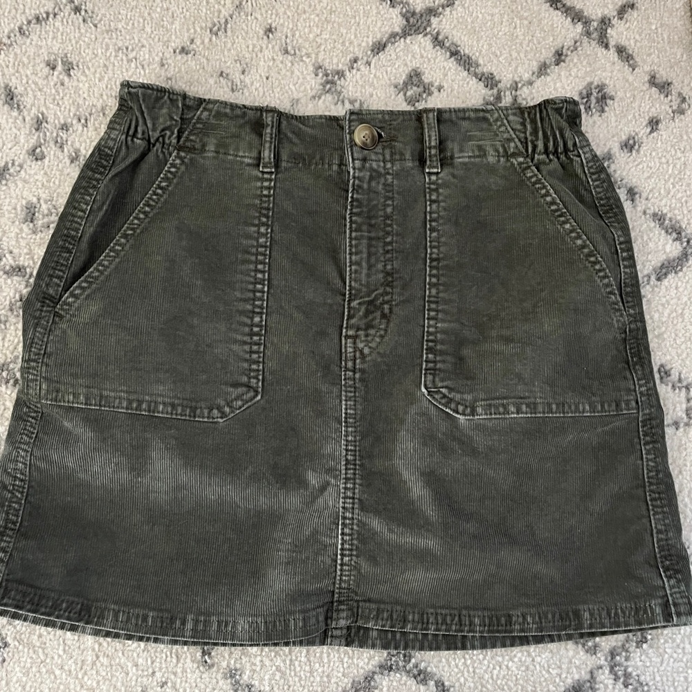 american eagle corduroy skirt